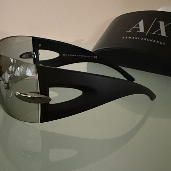 NEW BVLGARI Black/gray Sunglasses w/Armani Exchange case+cleaning cloth ITALY - Picture 5 of 16